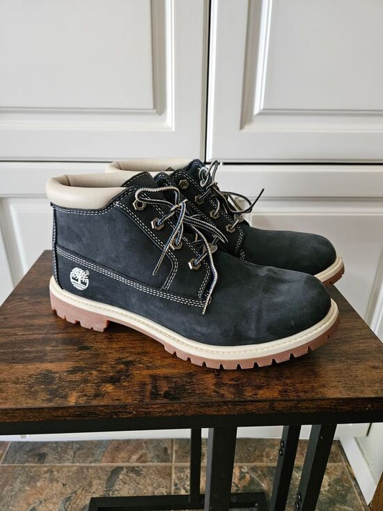 Timberland Shoes - Timberland Wide Nellie Navy Nubuck Chukka Boots Gorpcore Granola Hiking Outdoors